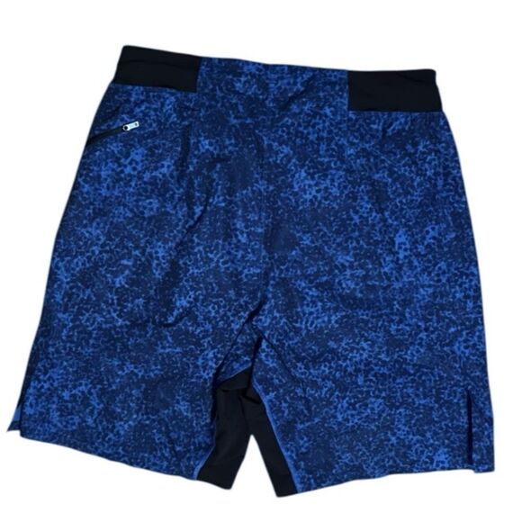 Men’s lululemon THE Short  | M | Blue - Picture 2 of 3